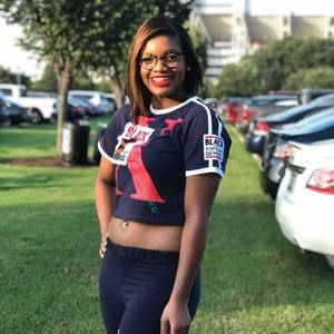 Meet your Posher, Jacqueline